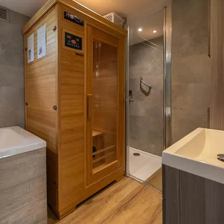 シャレー Veluws Genieten Met Whirlpool En Sauna Doornspijk