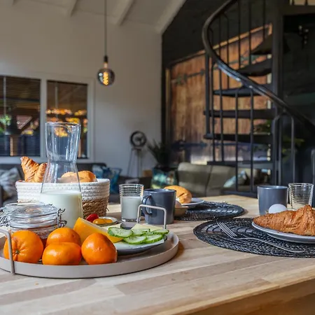 Veluws Genieten Met Whirlpool En Sauna 木屋 Doornspijk