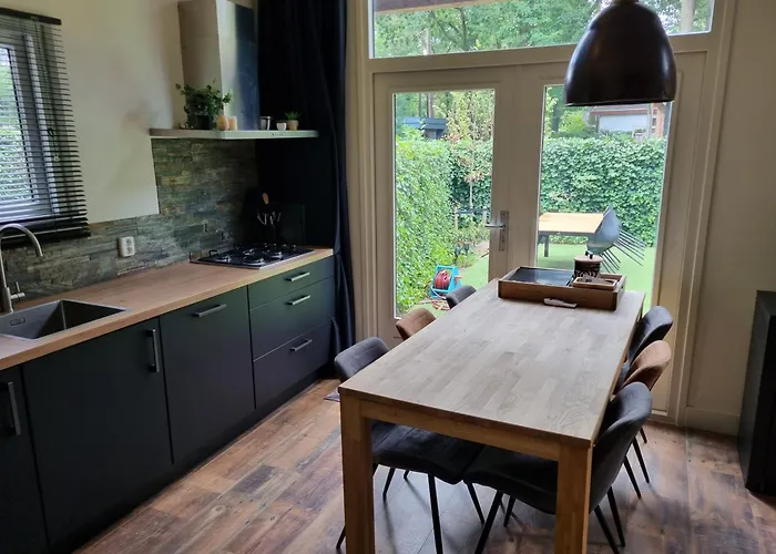 Veluws Genieten Met Whirlpool En Sauna Doornspijk